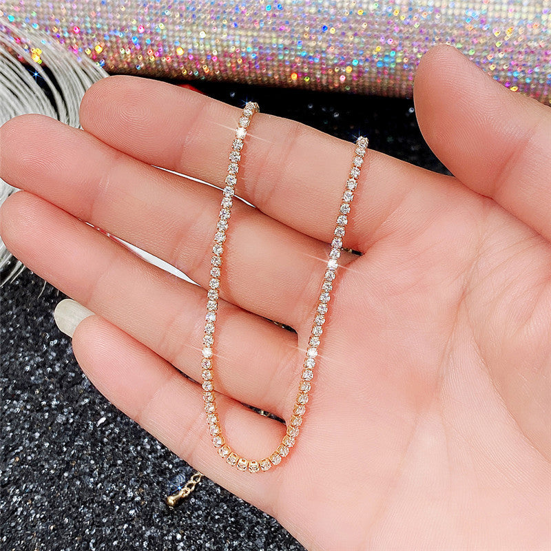 Elegantti Kulta Kaulakoru jokaiseen tilaisuuteen