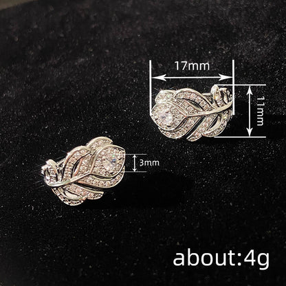 Elegantti Korvarengas jokaiseen tilaisuuteen