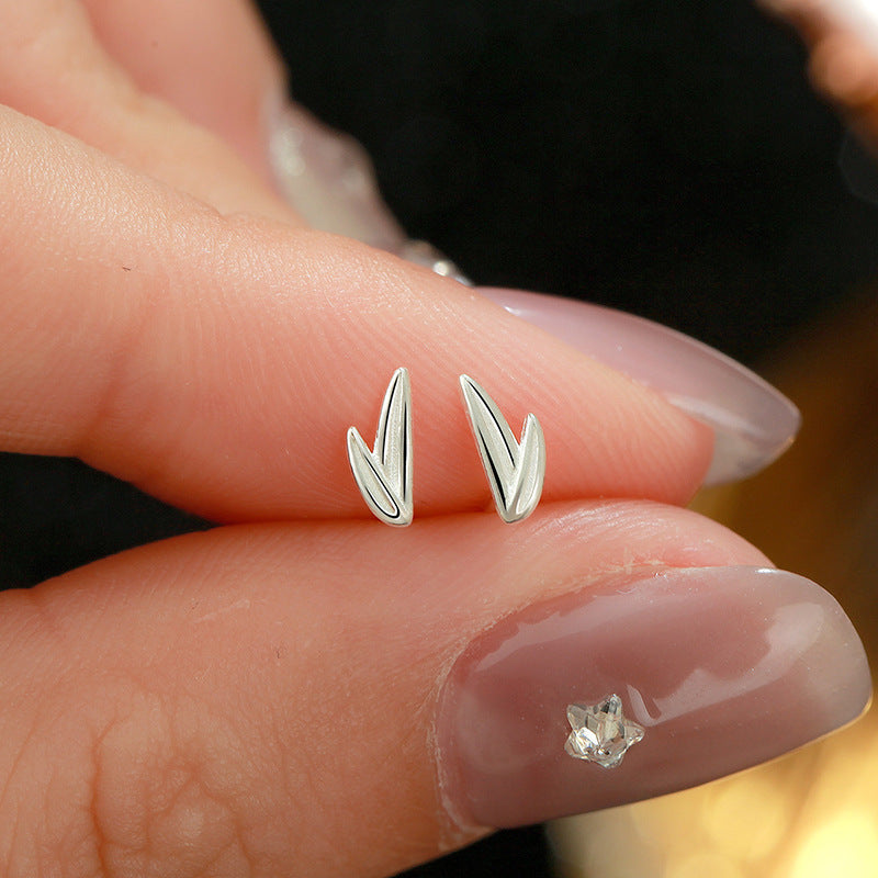 Klassinen Korvarengas ajattomalla viehätyksellä