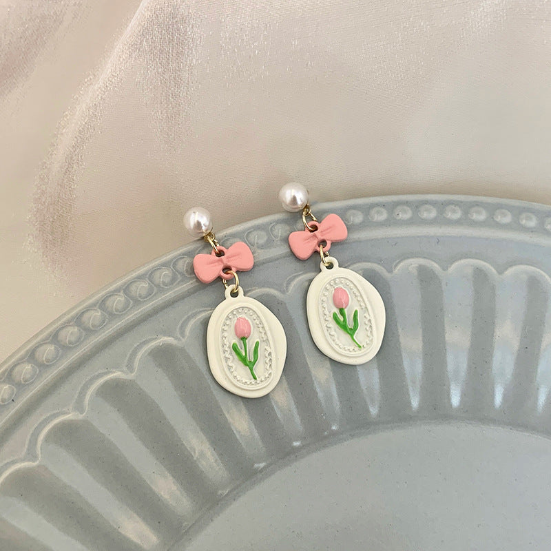 Hurmaava Helmi Korvarengas jokaiseen tilaisuuteen