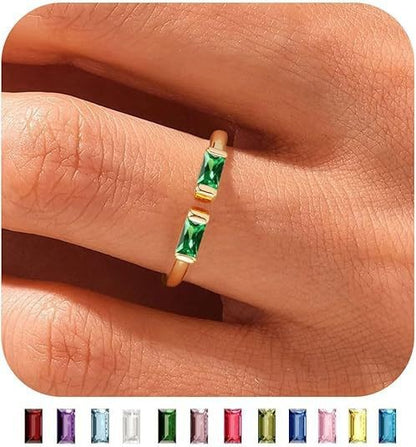 Klassinen Kulta Sormus ajattomalla viehätyksellä