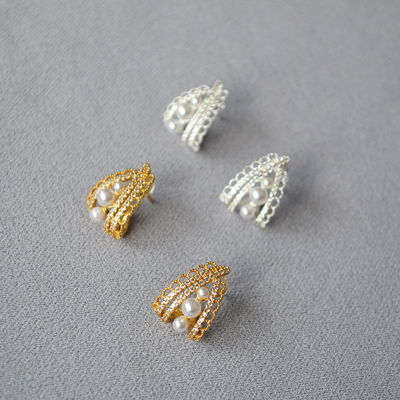 Upea Hopea Korvarengas päivittäiseen käyttöön