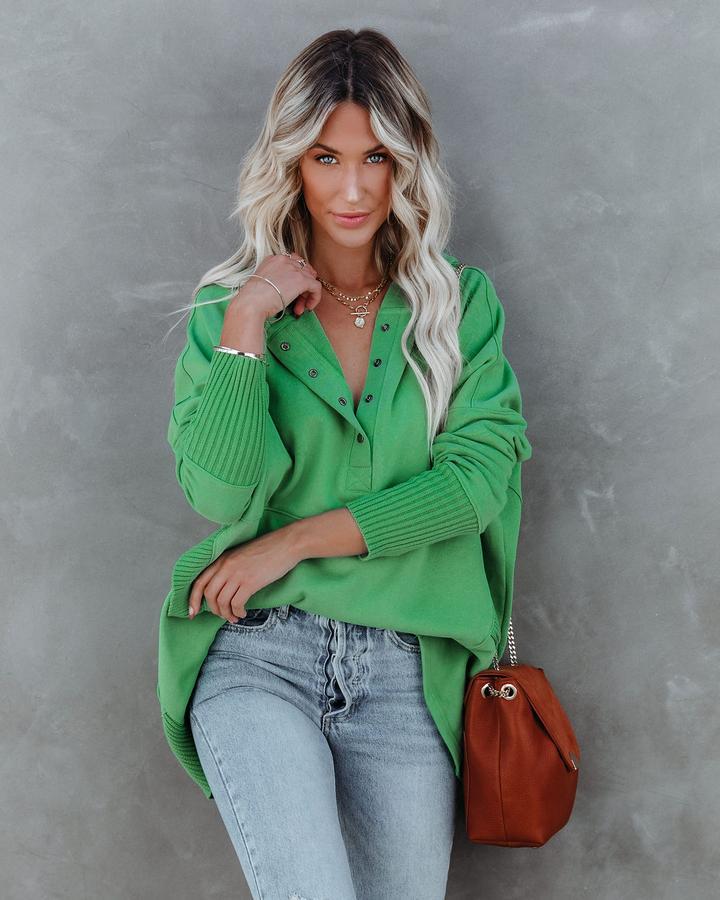 Classic Vintage Sweater with a Flattering Fit