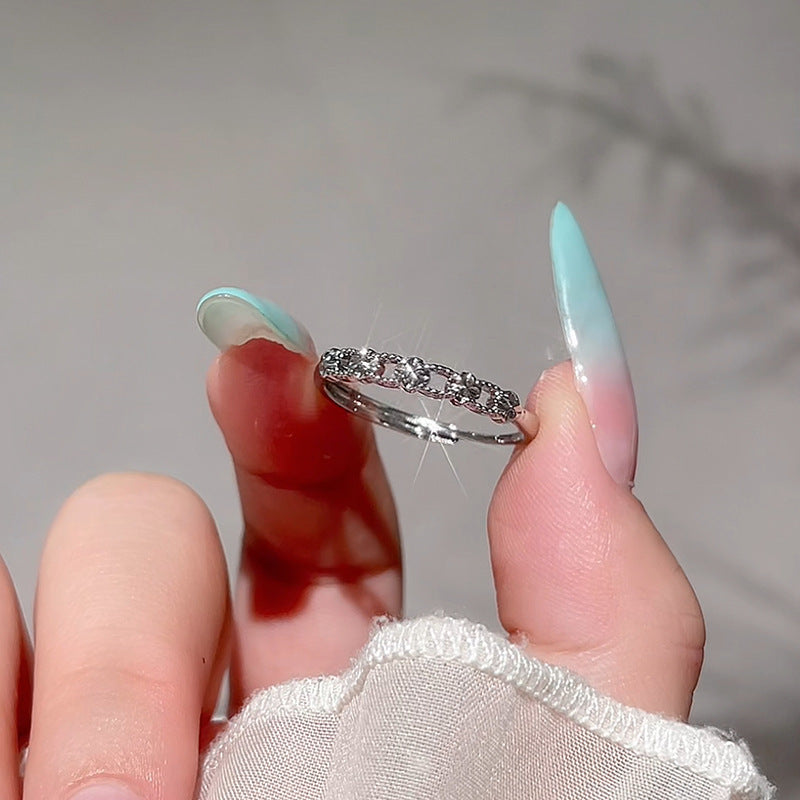 Herkkä käsityö Sormus