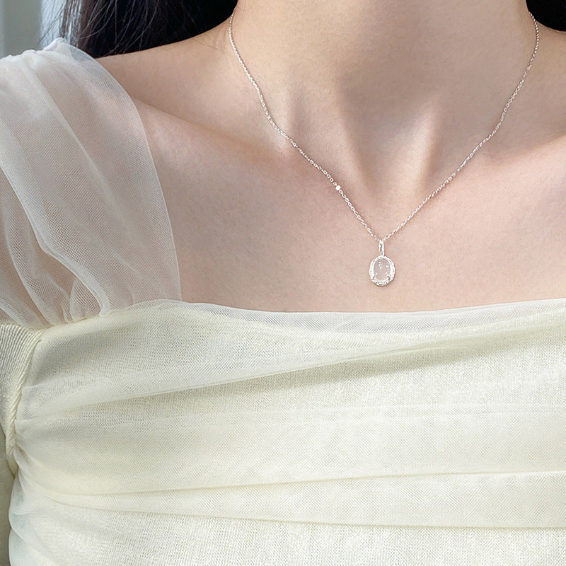 Hurmaava Koru jokaiseen tilaisuuteen