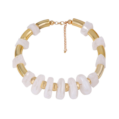 Kaunis Koru ainutlaatuisella tyylillä