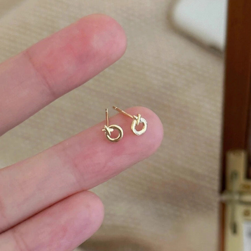 Romanttinen Kulta Korvarengas erityisiin hetkiin