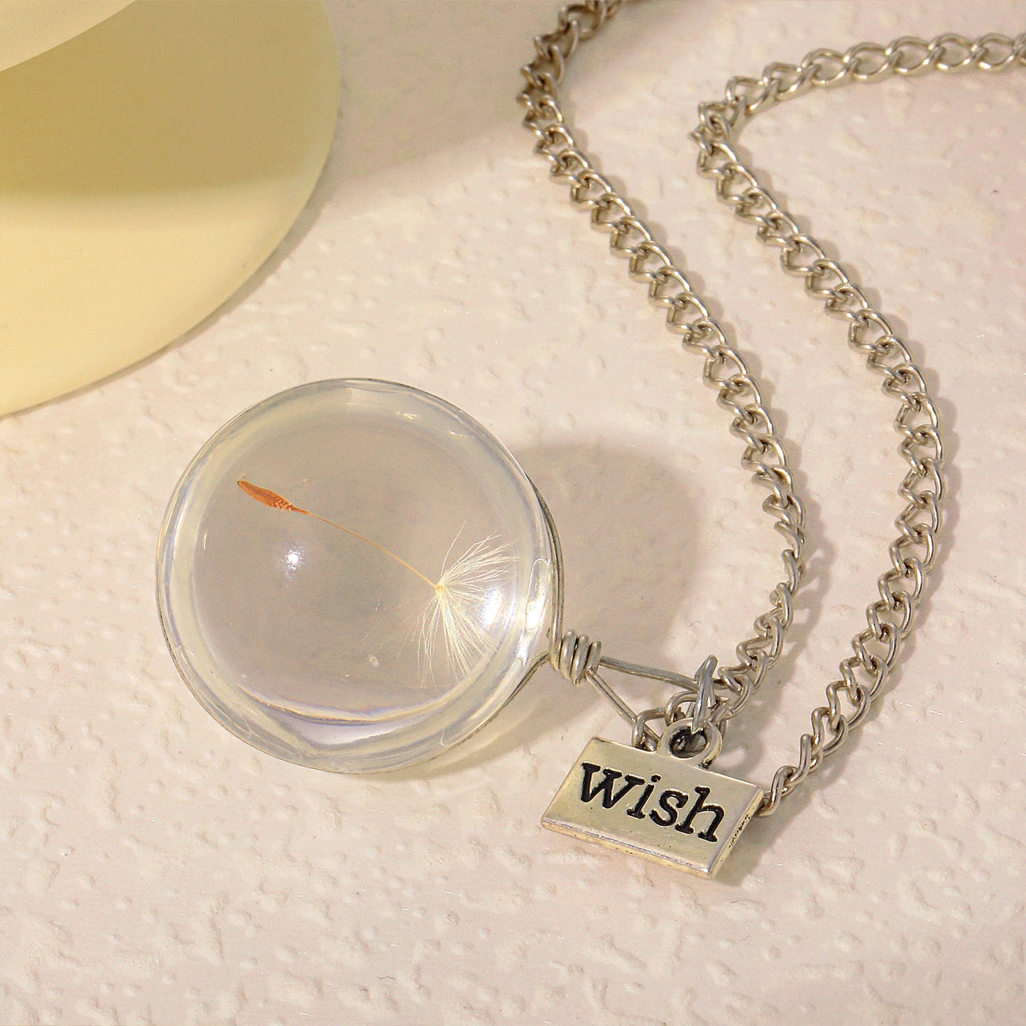 Upea Kaulakoru päivittäiseen käyttöön