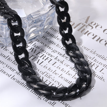 Upea Kaulakoru päivittäiseen käyttöön