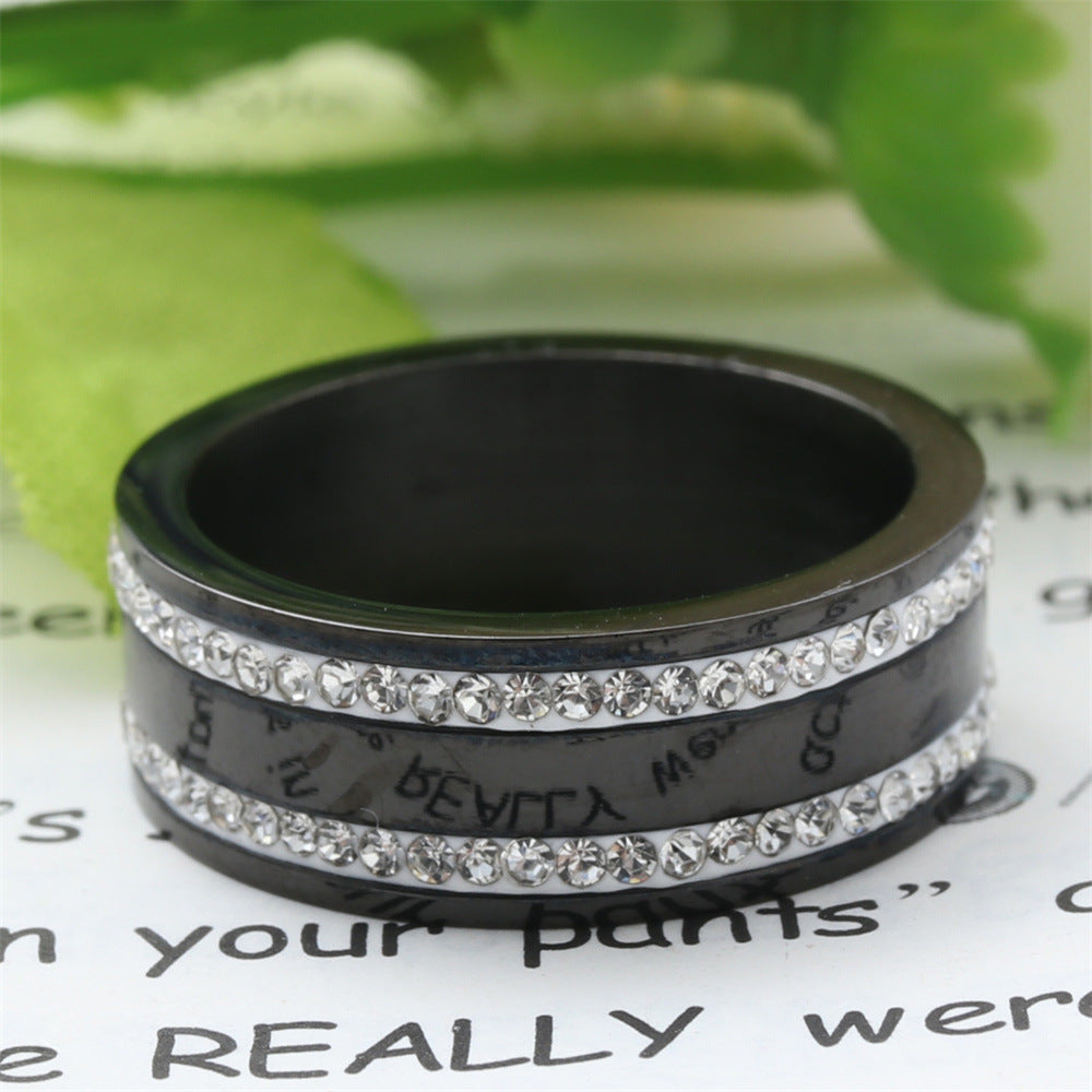 Kaunis Sormus ainutlaatuisella tyylillä