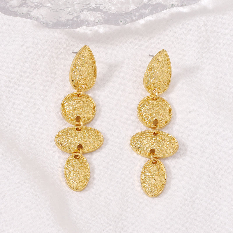 Herkkä käsityö Korvarengas