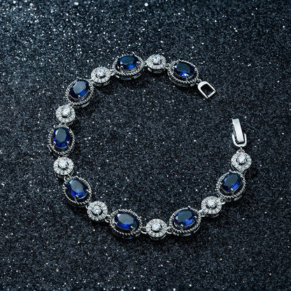 Herkkä käsityö Rannekoru