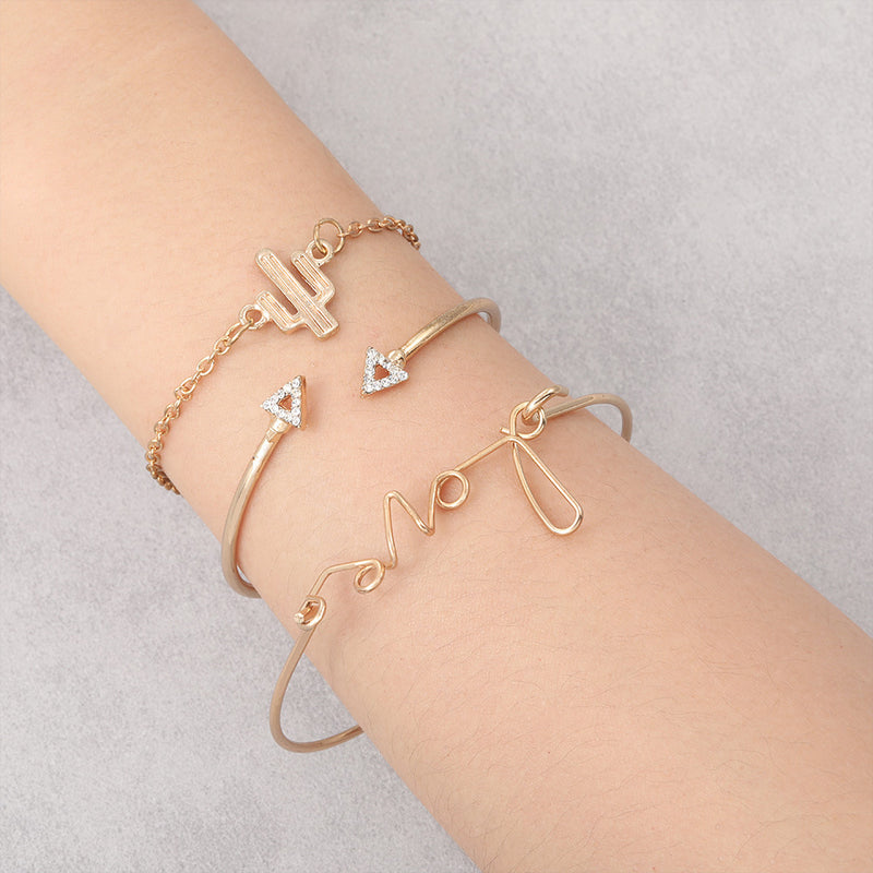 Hurmaava Kulta Rannekoru jokaiseen tilaisuuteen