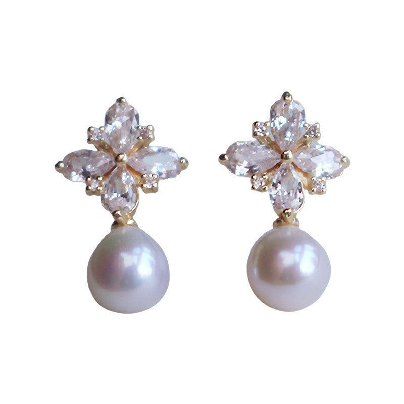 Käsintehty vintage Helmi Korvarengas