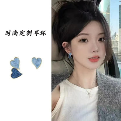 Kaunis Korvarengas ainutlaatuisella tyylillä