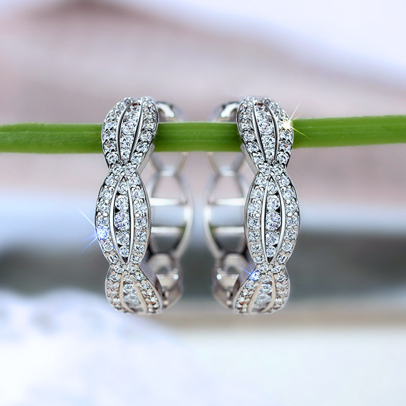 Herkkä käsityö Korvarengas