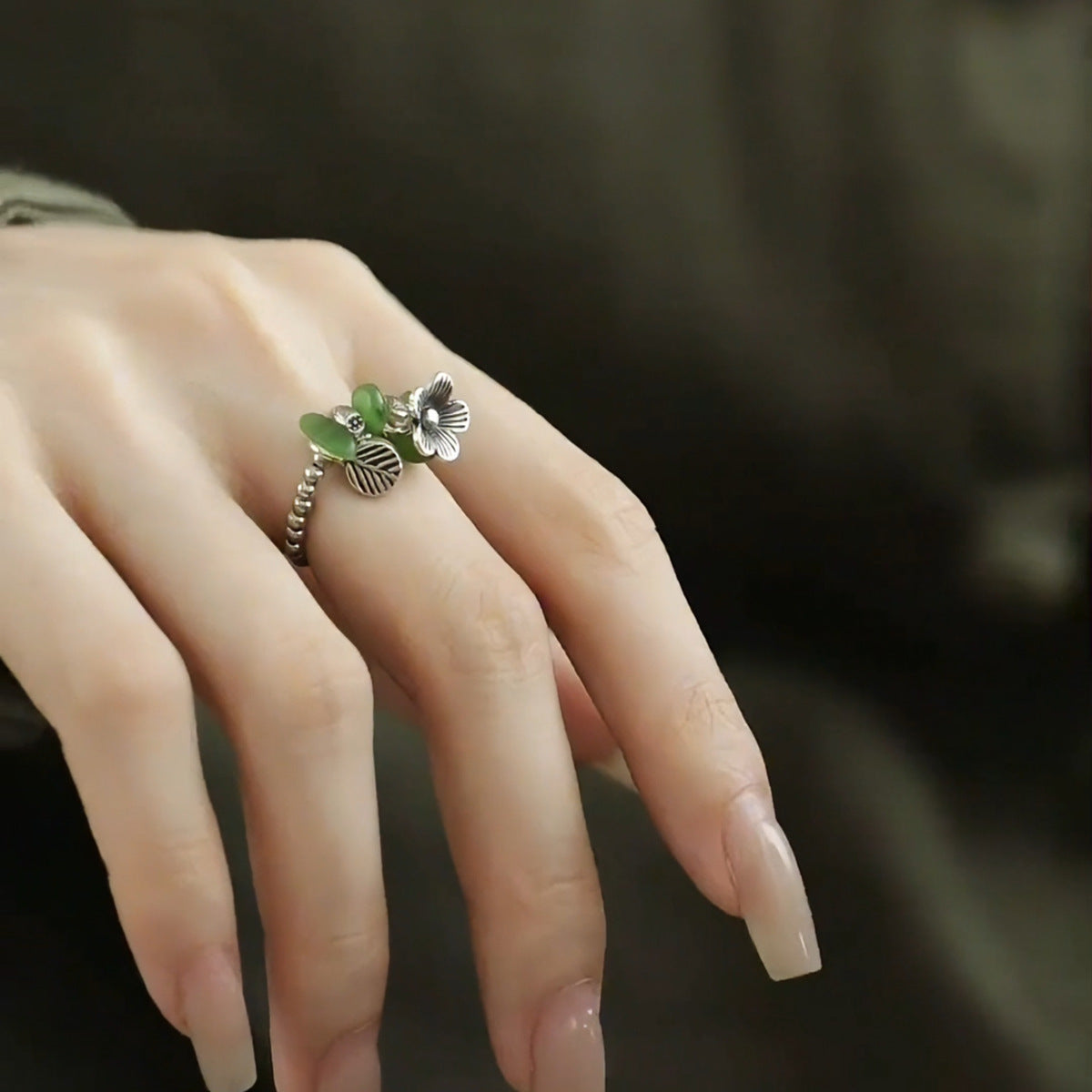 Hurmaava Hopea Sormus jokaiseen tilaisuuteen