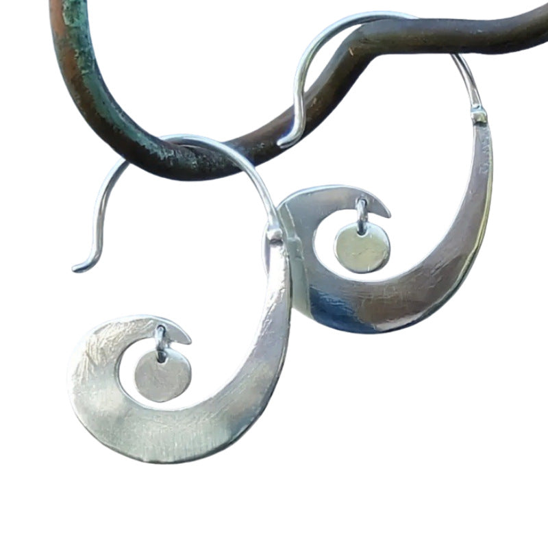 Klassinen Korvarengas ajattomalla viehätyksellä