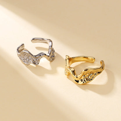 Kaunis Rannekoru ainutlaatuisella tyylillä