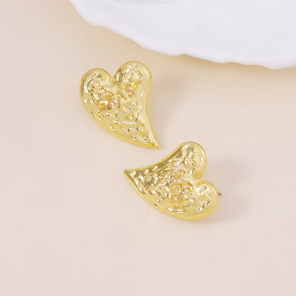 Elegantti Koru jokaiseen tilaisuuteen