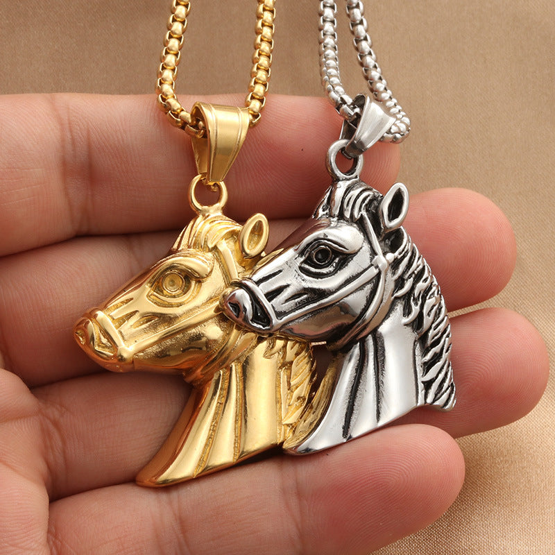 Hurmaava Riipus jokaiseen tilaisuuteen