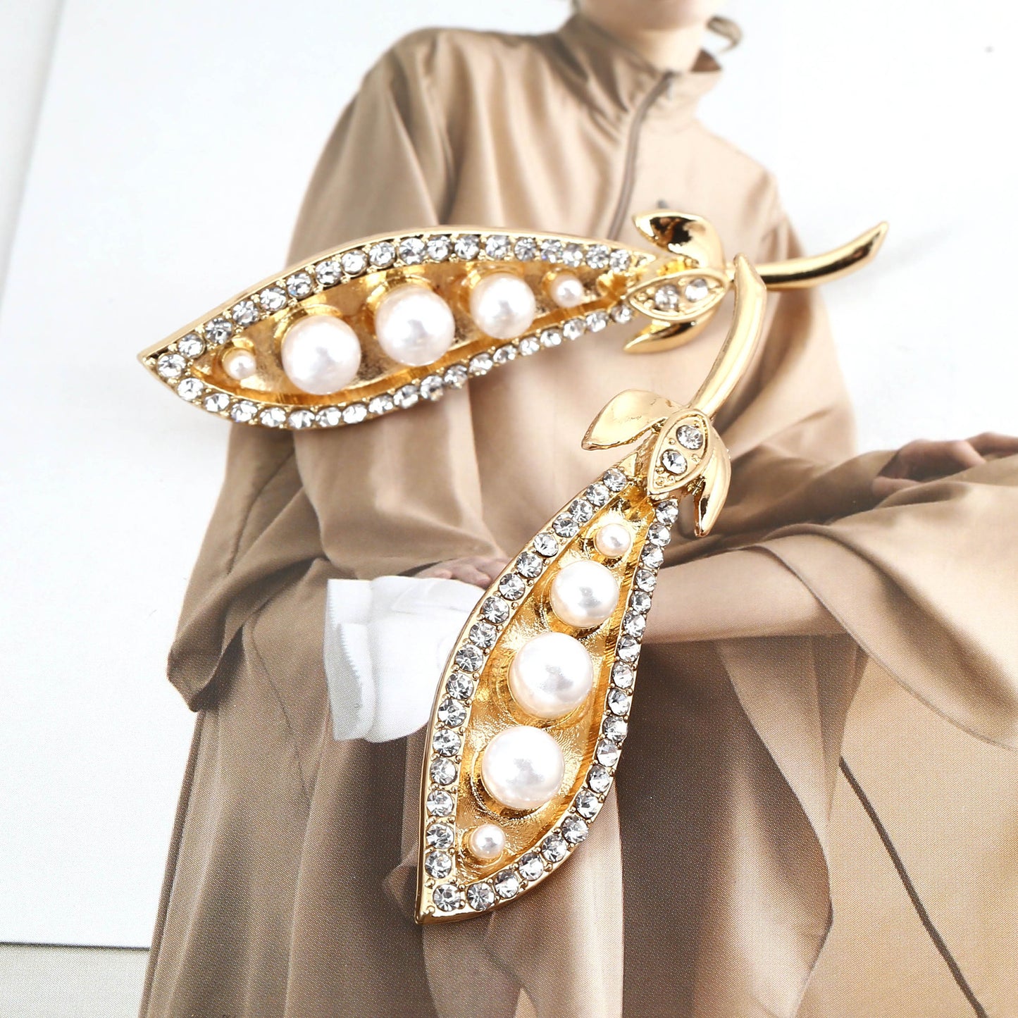 Kaunis Korvarengas ainutlaatuisella tyylillä