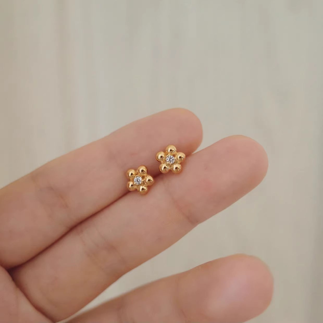 Kaunis Koru ainutlaatuisella tyylillä