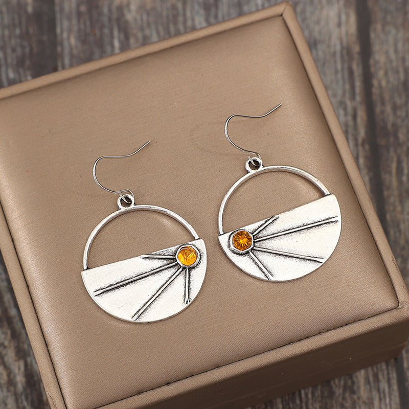 Kaunis Sormus ainutlaatuisella tyylillä