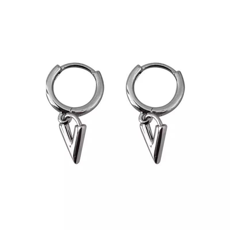 Klassinen Korvarengas ajattomalla viehätyksellä