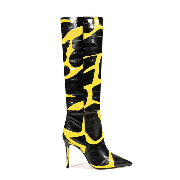 Klassiset Ortopediset Saappaat Ajattomalla Tyylillä