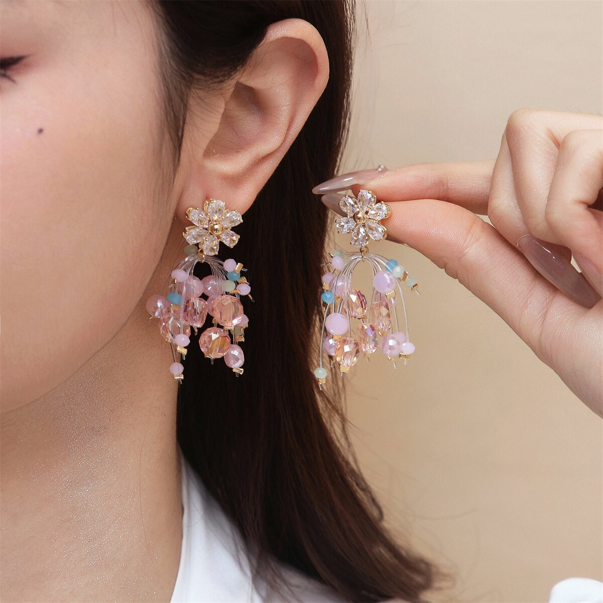 Elegantti Korvarengas jokaiseen tilaisuuteen