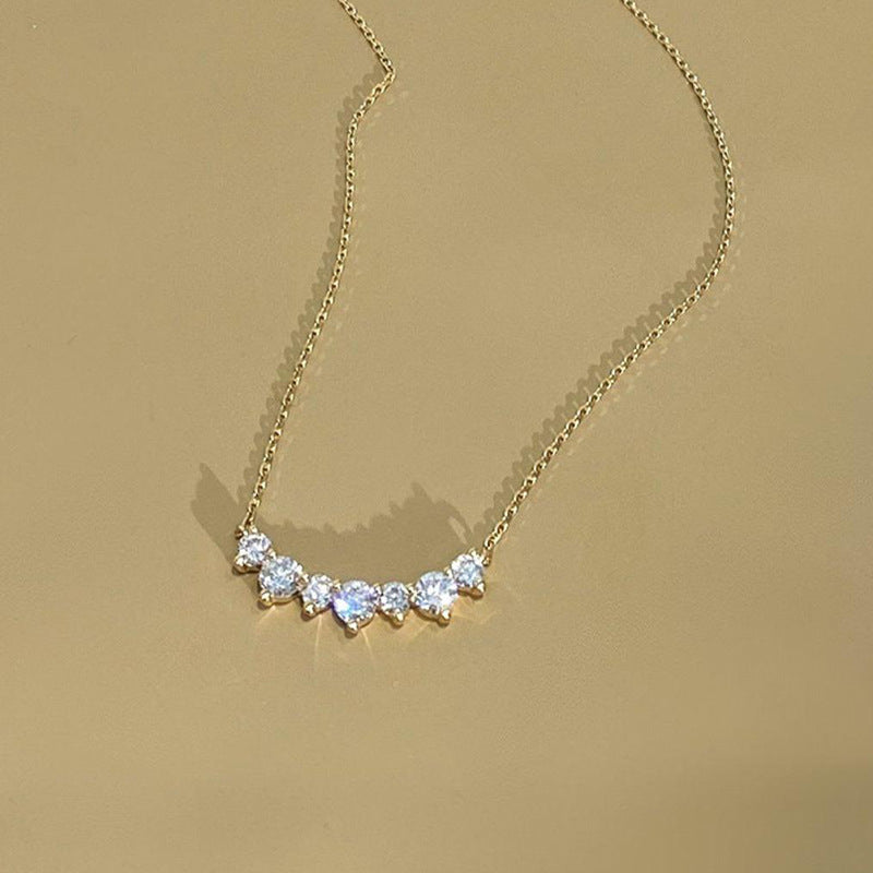 Hurmaava Koru jokaiseen tilaisuuteen