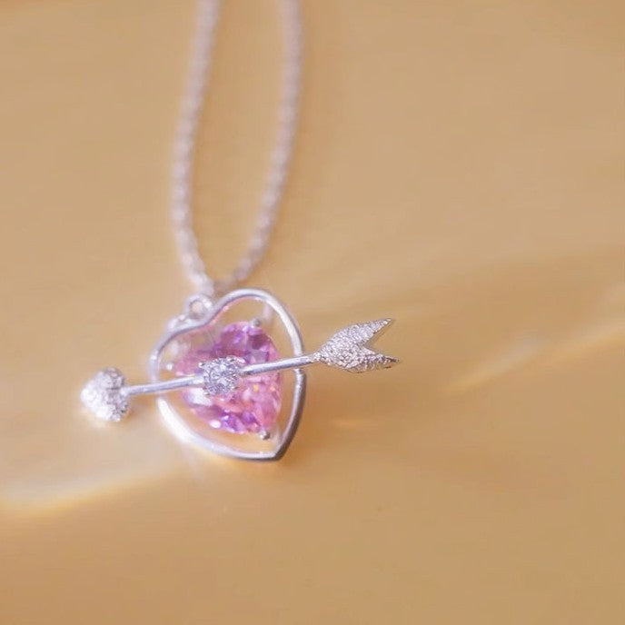 Hurmaava Koru jokaiseen tilaisuuteen