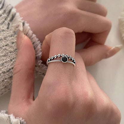 Romanttinen Sormus erityisiin hetkiin