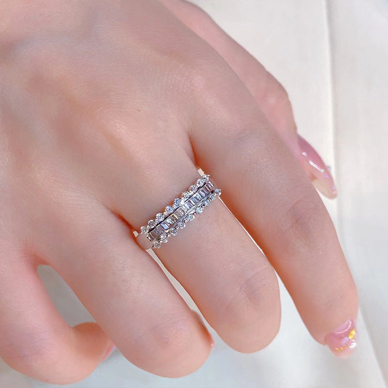 Upea Sormus päivittäiseen käyttöön