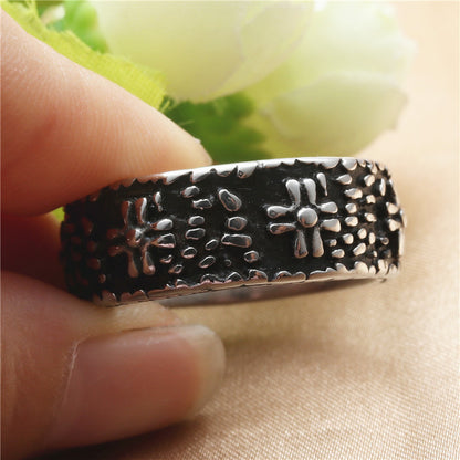 Kaunis Sormus ainutlaatuisella tyylillä