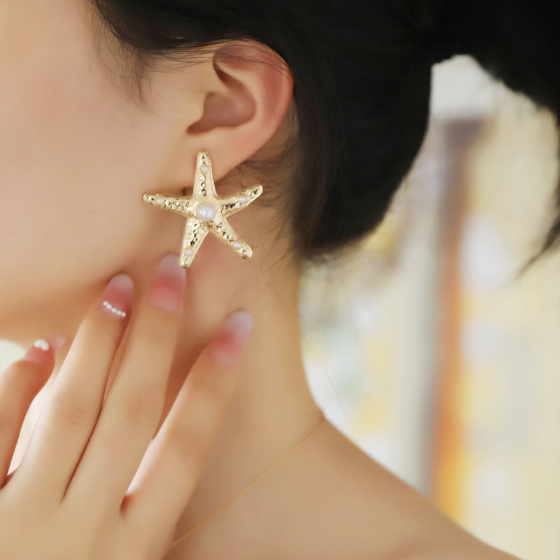 Romanttinen Helmi Kaulakoru erityisiin hetkiin