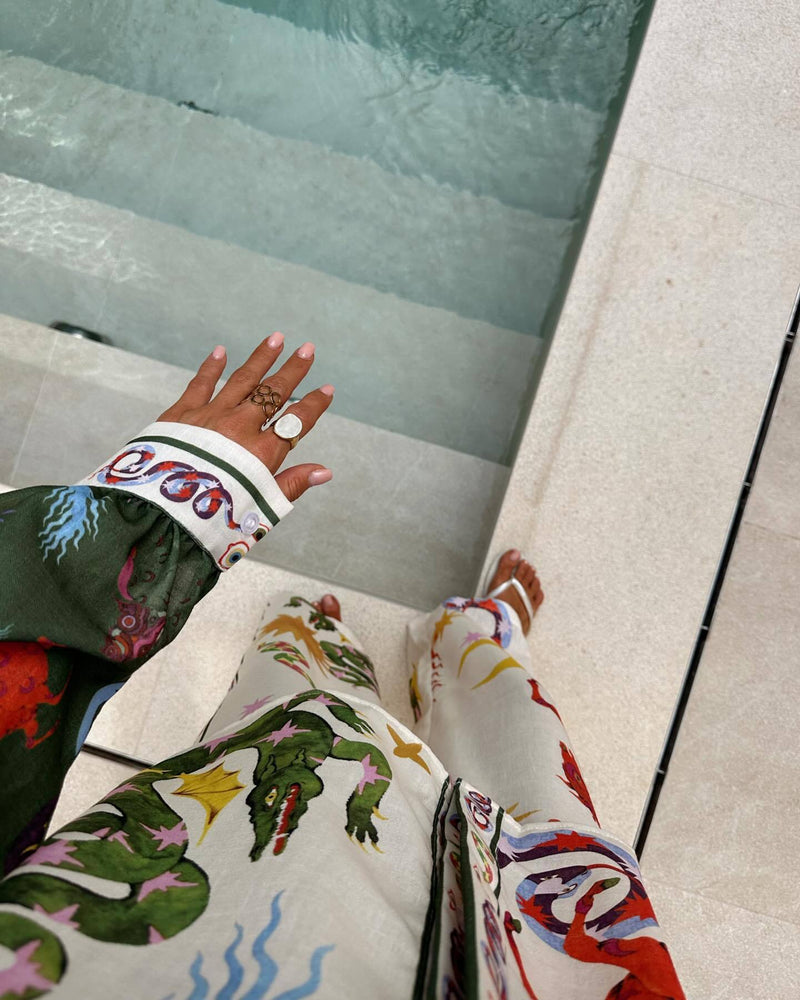 Beautifully Finished Trousers in a Timeless Design