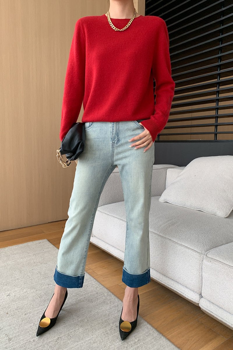 A Vintage Style Blouse with Delicate Timeless Details