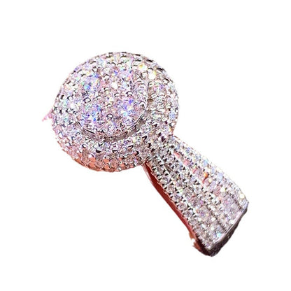 Romanttinen Sormus erityisiin hetkiin