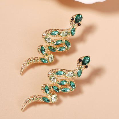 Hurmaava Korvarengas jokaiseen tilaisuuteen