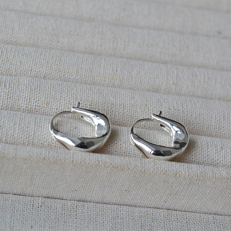 Herkkä käsityö Korvarengas