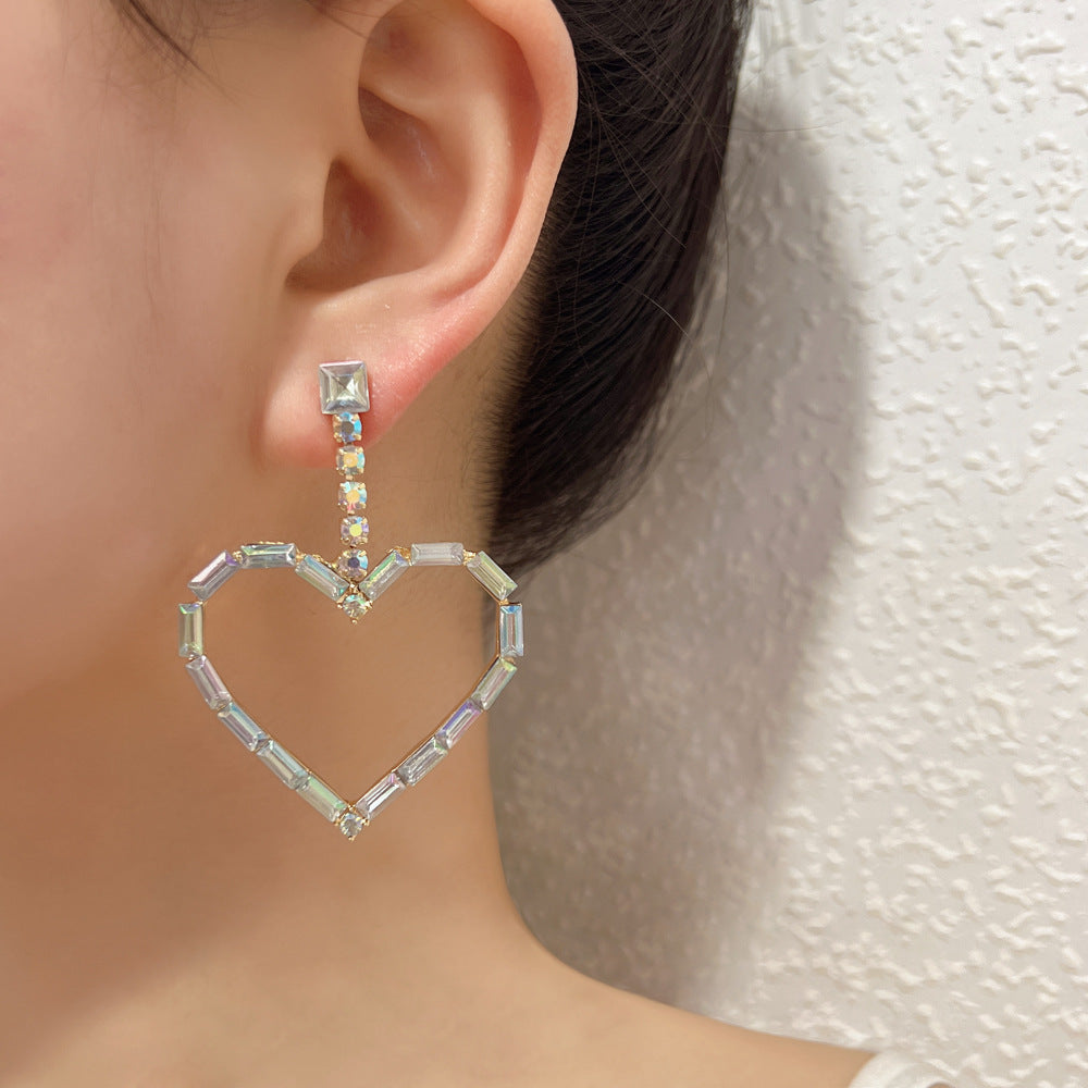 Romanttinen Korvarengas erityisiin hetkiin