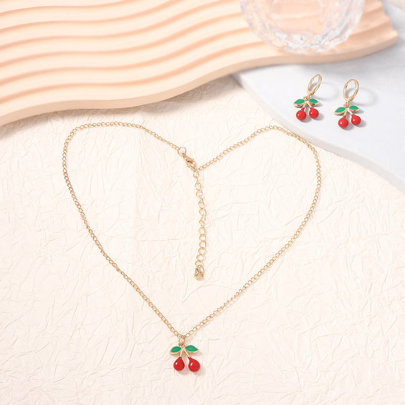 Kaunis Korvarengas ainutlaatuisella tyylillä