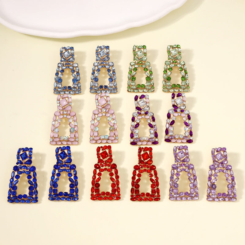 Hurmaava Korvarengas jokaiseen tilaisuuteen