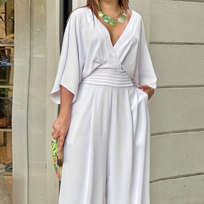 Sophisticated Garment with a Clean Classic Look