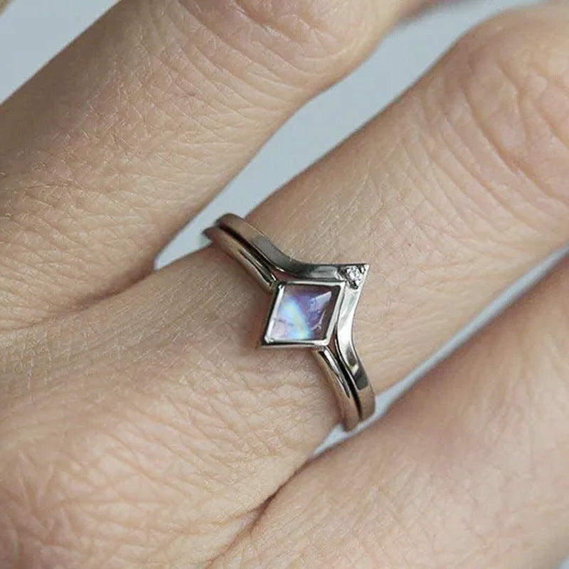 Kaunis Korusetti ainutlaatuisella tyylillä