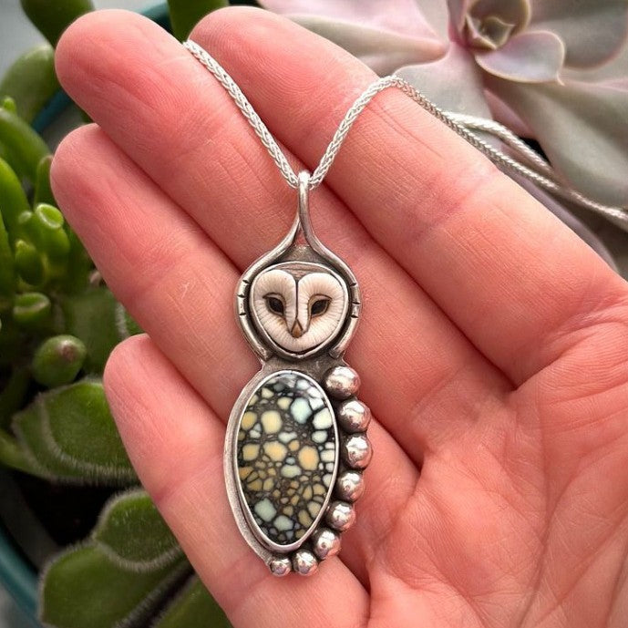 Elegantti Koru jokaiseen tilaisuuteen