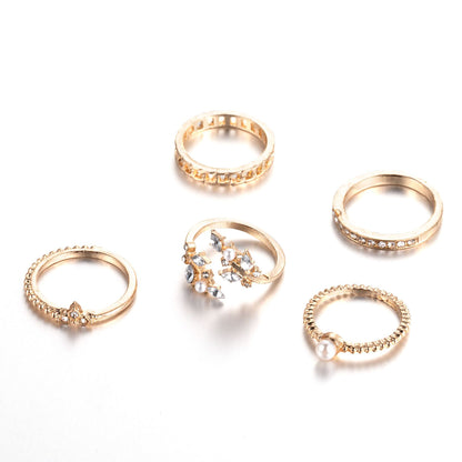 Romanttinen Kulta Ketju erityisiin hetkiin