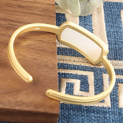 Romanttinen Hopea Rannekoru erityisiin hetkiin